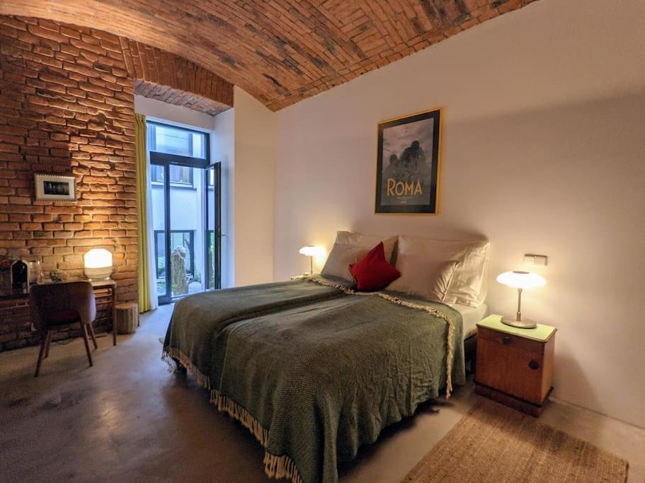 Romantic And Atypical Apartments In Prague'S Montmartre エクステリア 写真