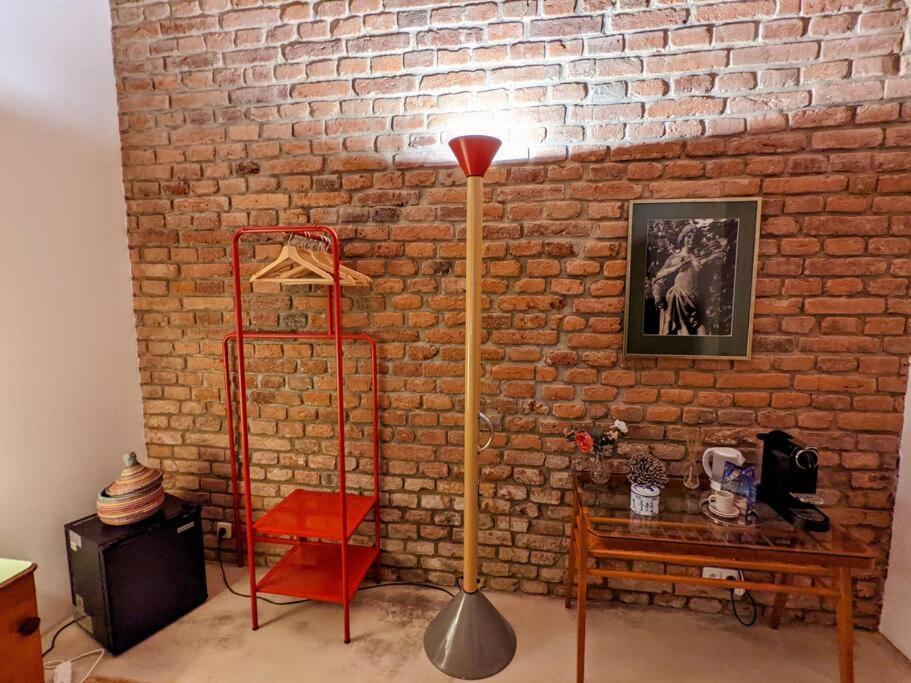 Romantic And Atypical Apartments In Prague'S Montmartre エクステリア 写真