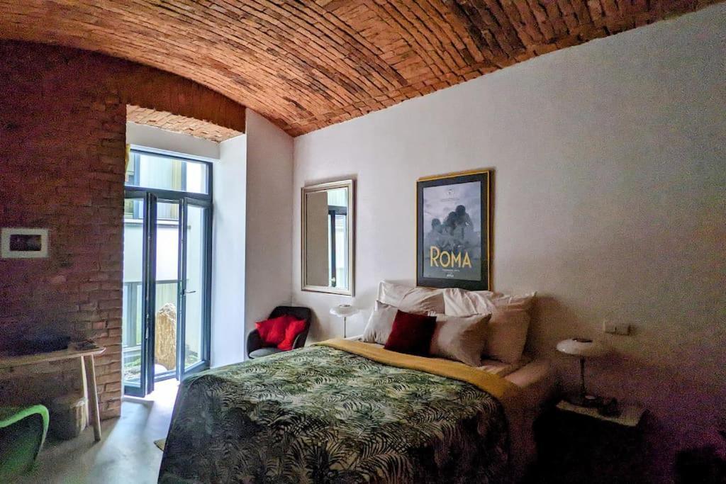 Romantic And Atypical Apartments In Prague'S Montmartre エクステリア 写真